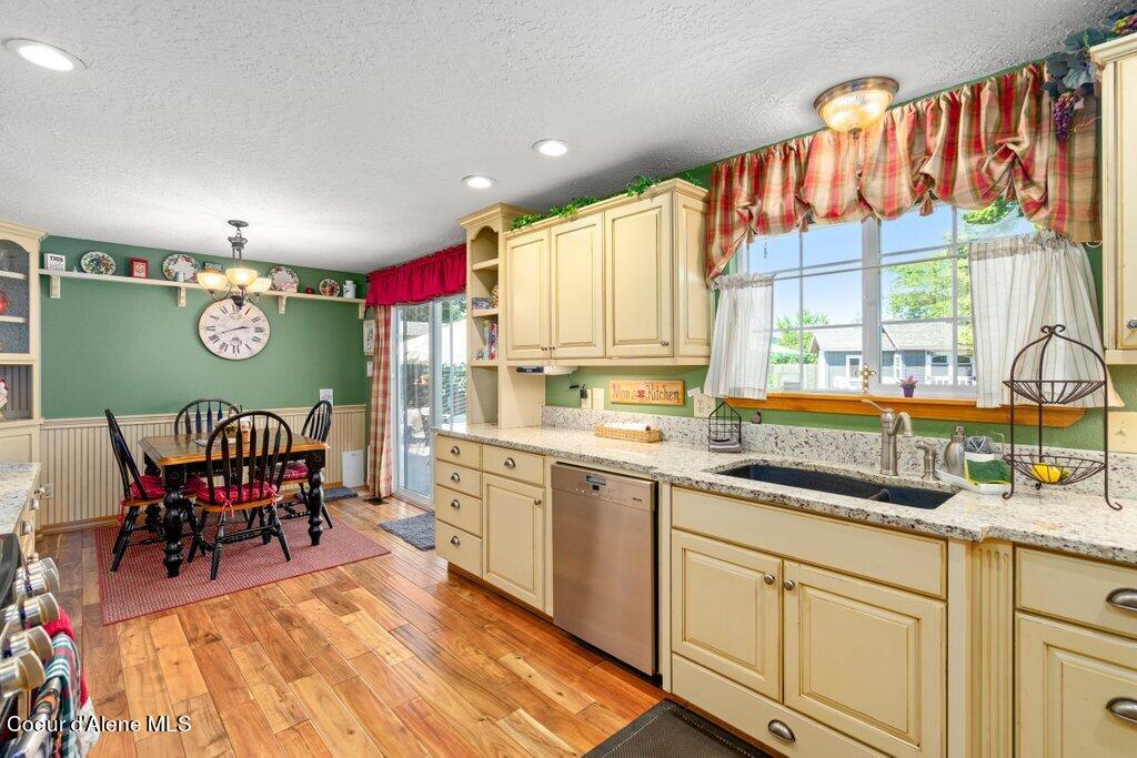 4403 N STAPLES AVE, Coeur d'Alene