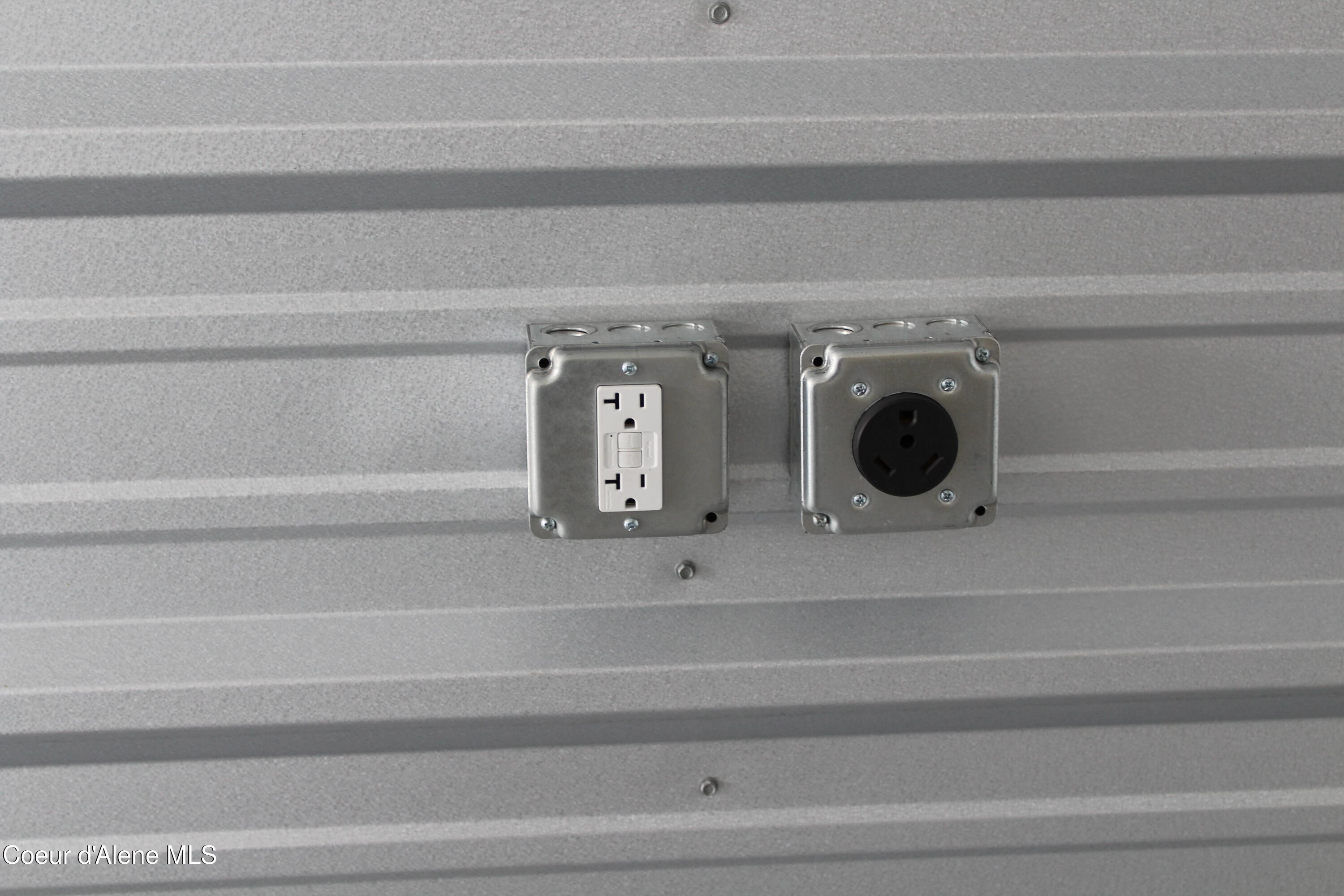 17011 W Tulip Ct BA U5