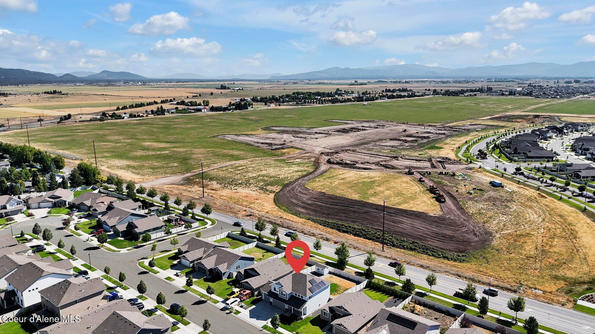 4381 N SHELBURNE LOOP