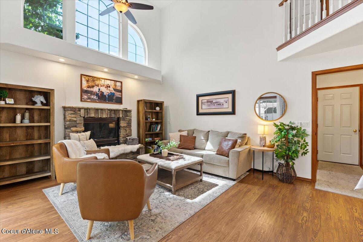 5812 N HARCOURT DR, Coeur d'Alene