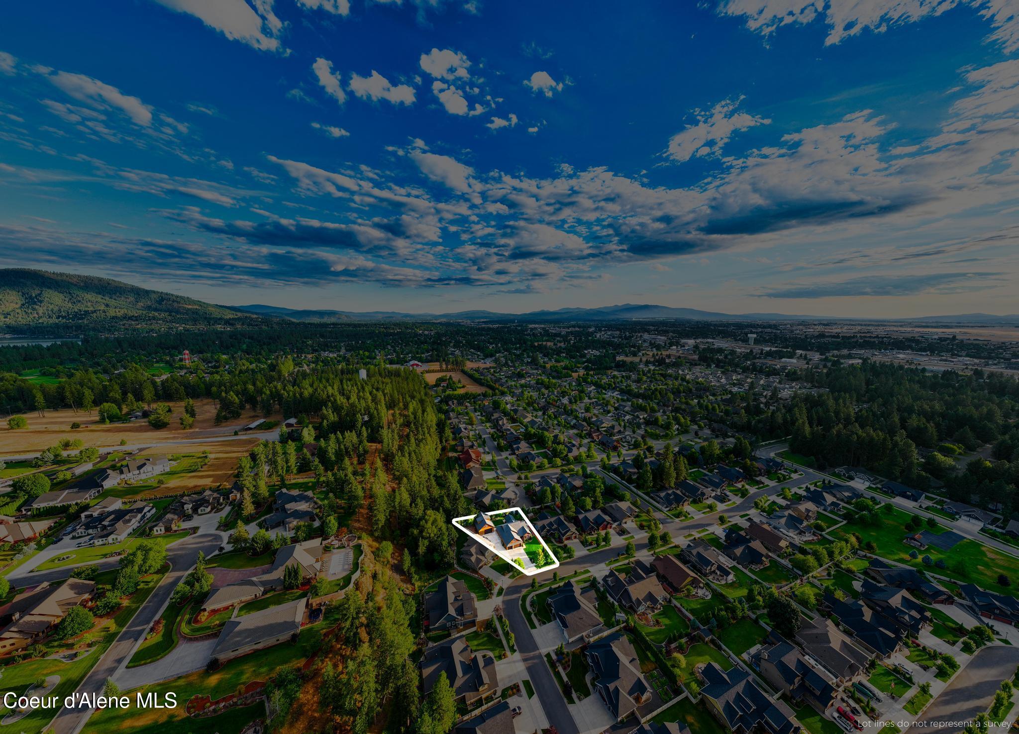 1122 E MAROON CREEK DR