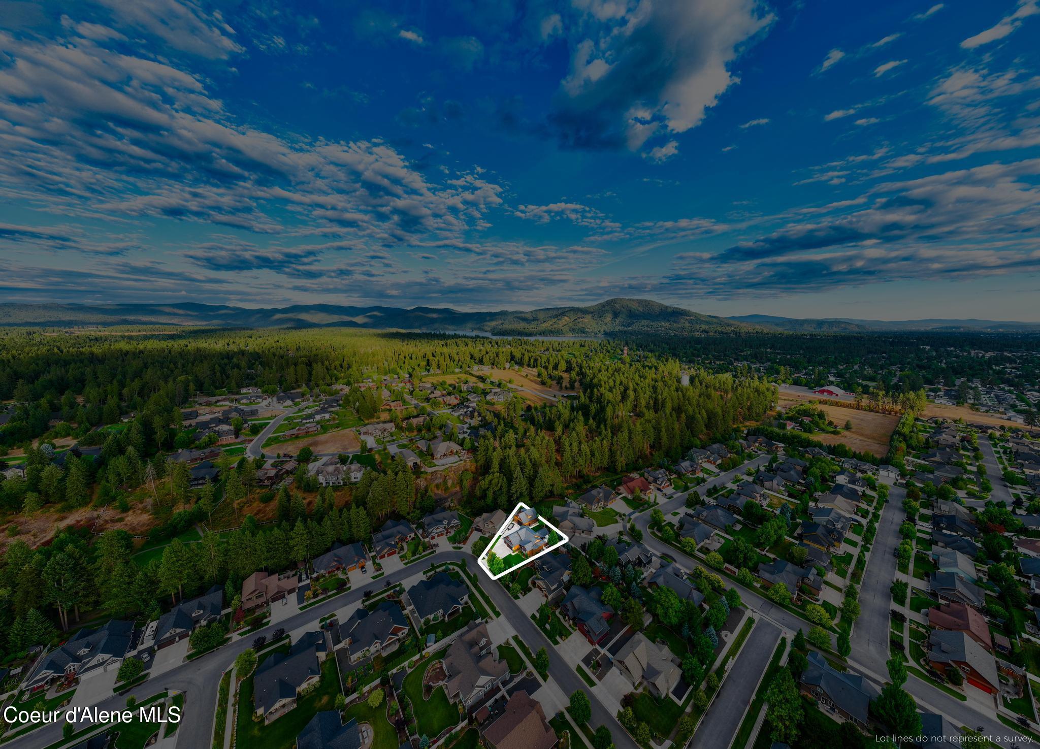 1122 E MAROON CREEK DR