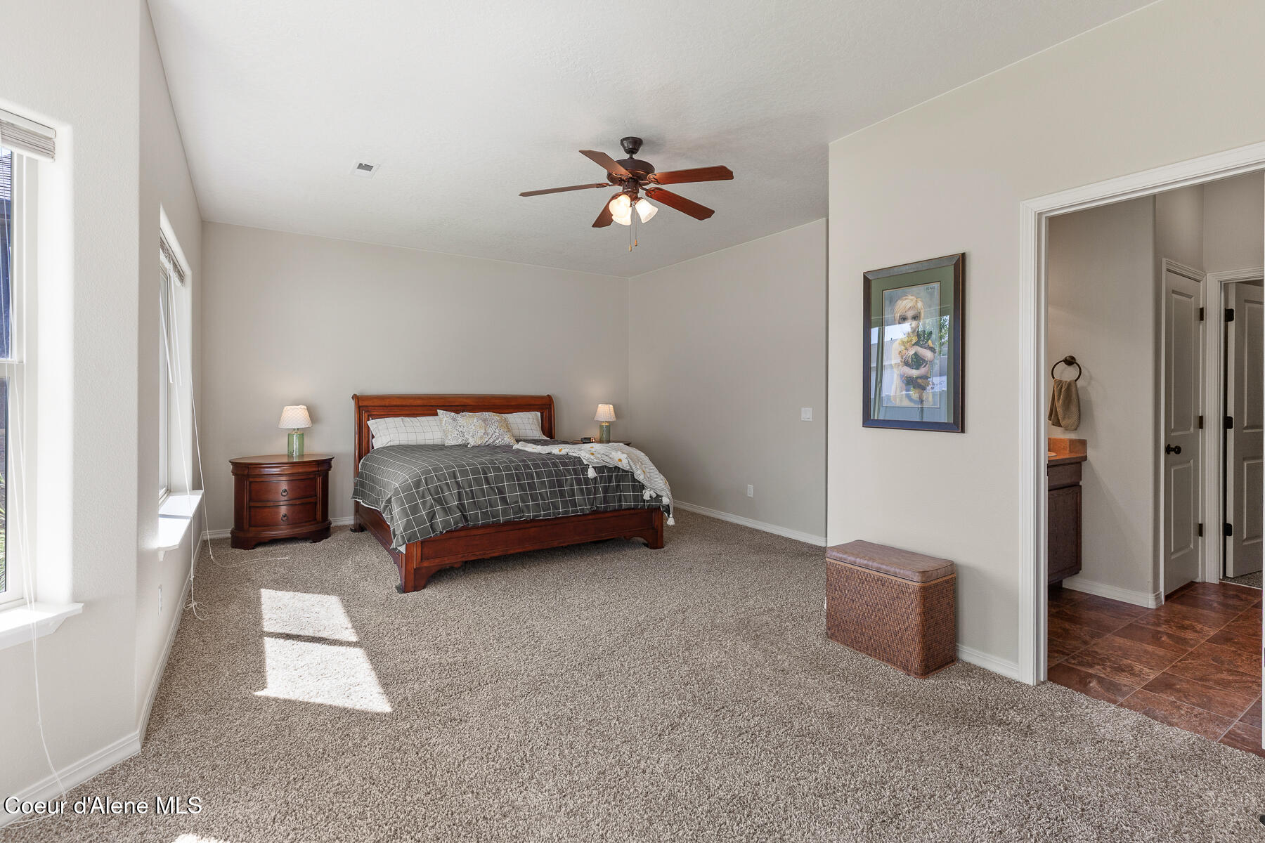 7746 N FAIRBORNE LN, Coeur d'Alene