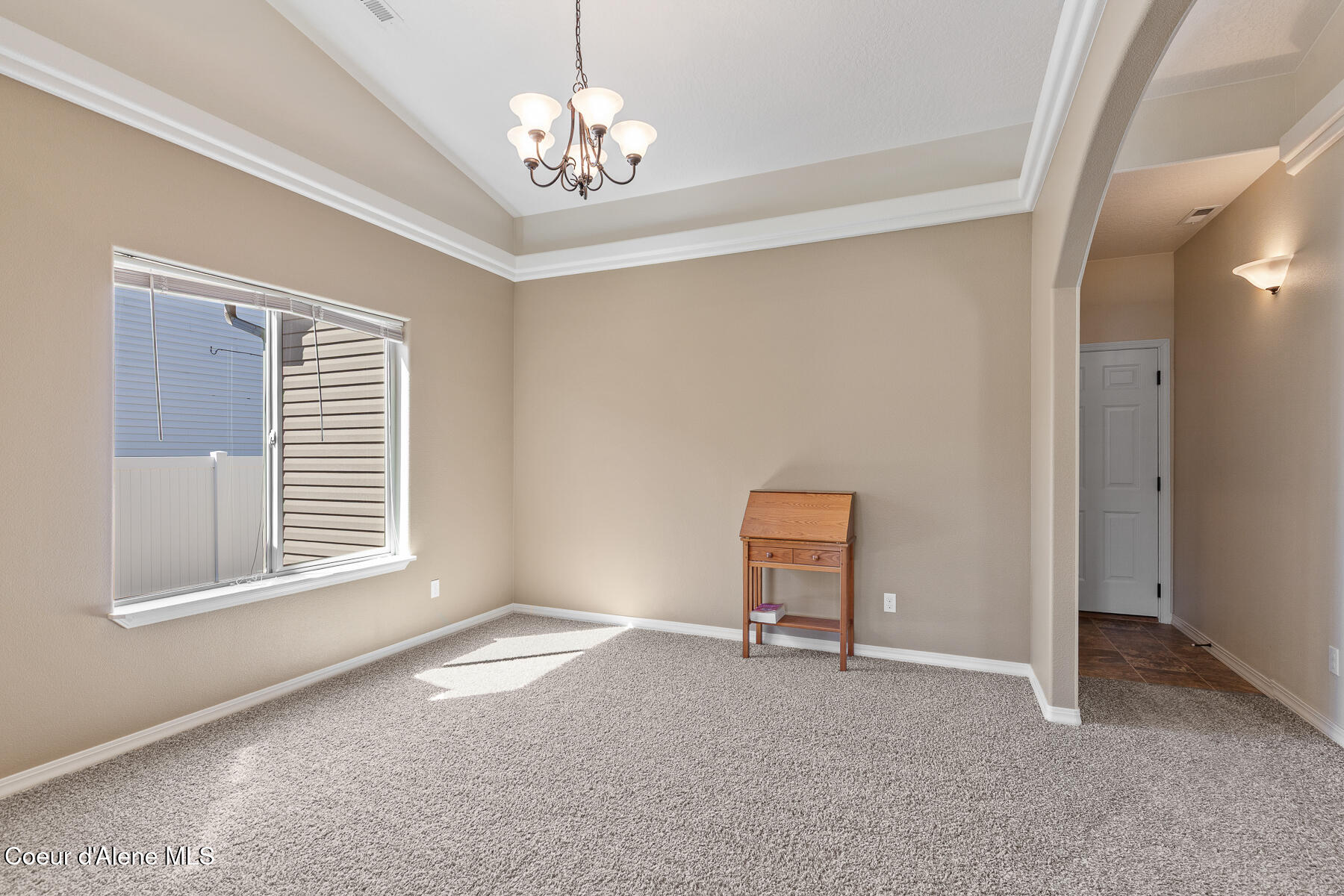 7746 N FAIRBORNE LN, Coeur d'Alene
