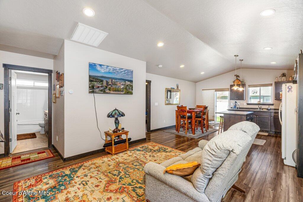 12095 W Wellington AVE