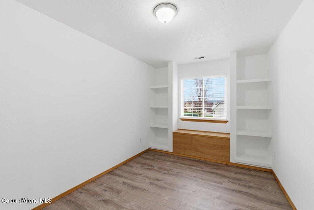 8312 N Courcelles PKWY