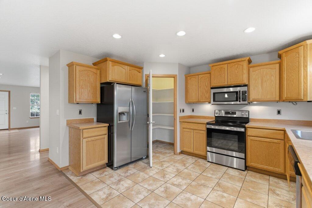 8312 N Courcelles PKWY