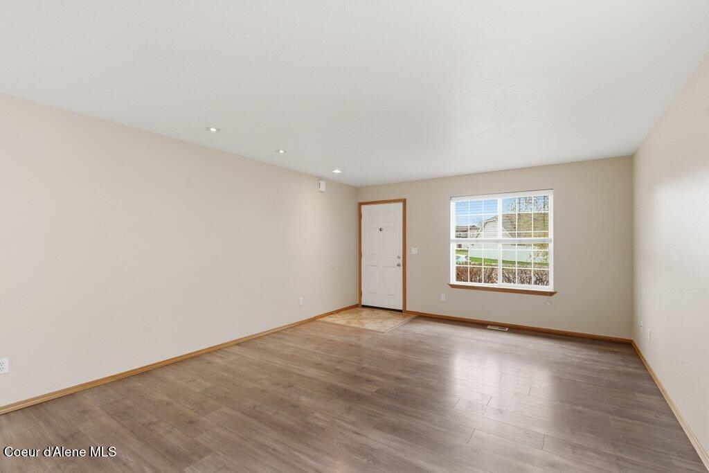 8312 N Courcelles PKWY