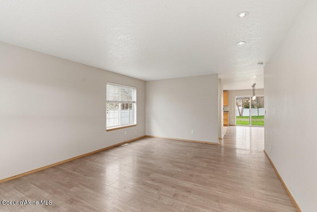 8312 N Courcelles PKWY