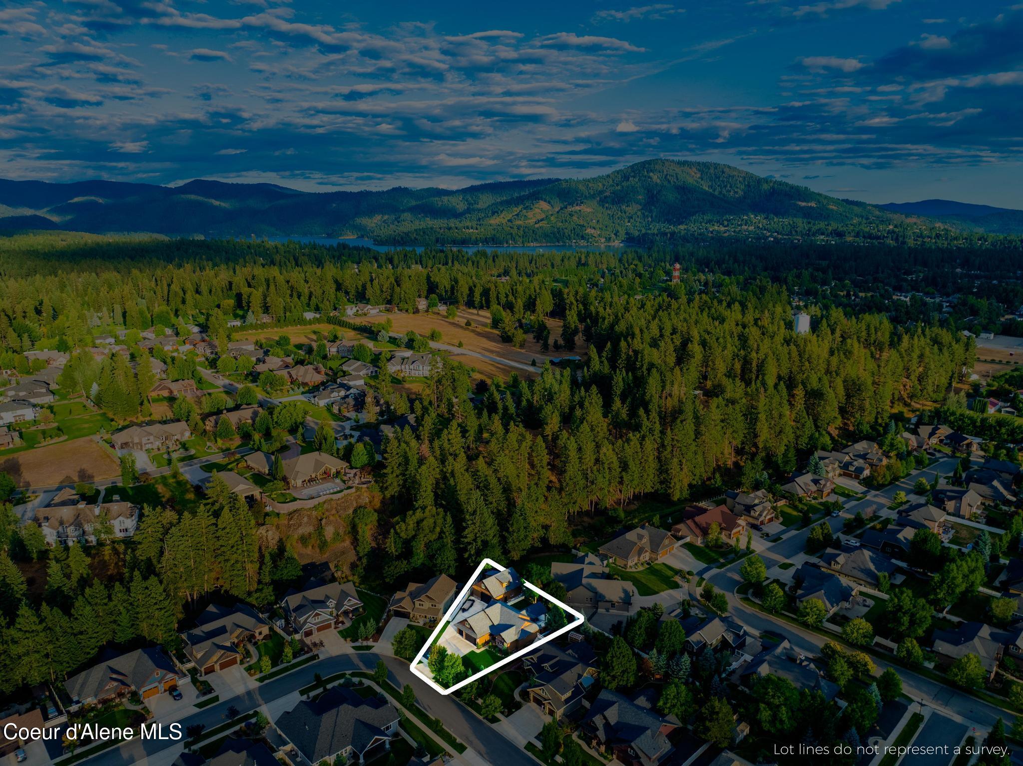 1122 E Maroon Creek DR