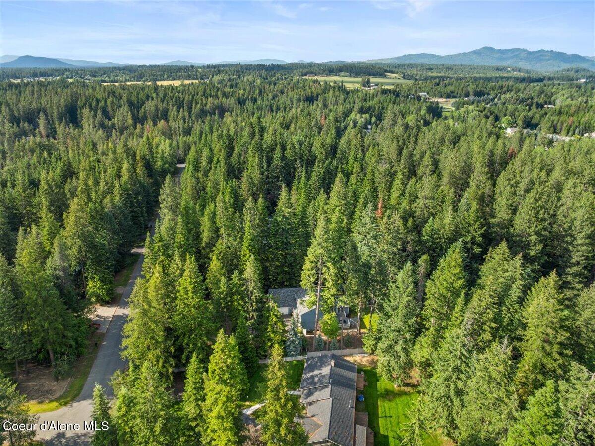 11820 N Friar DR