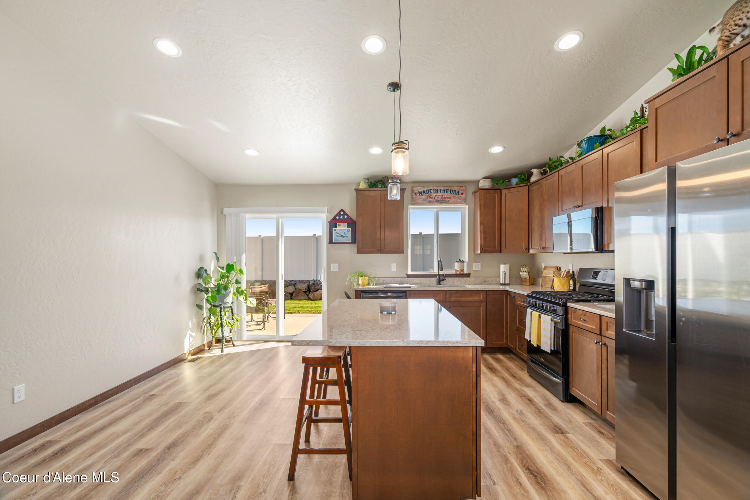 12570 N Cavanaugh DR