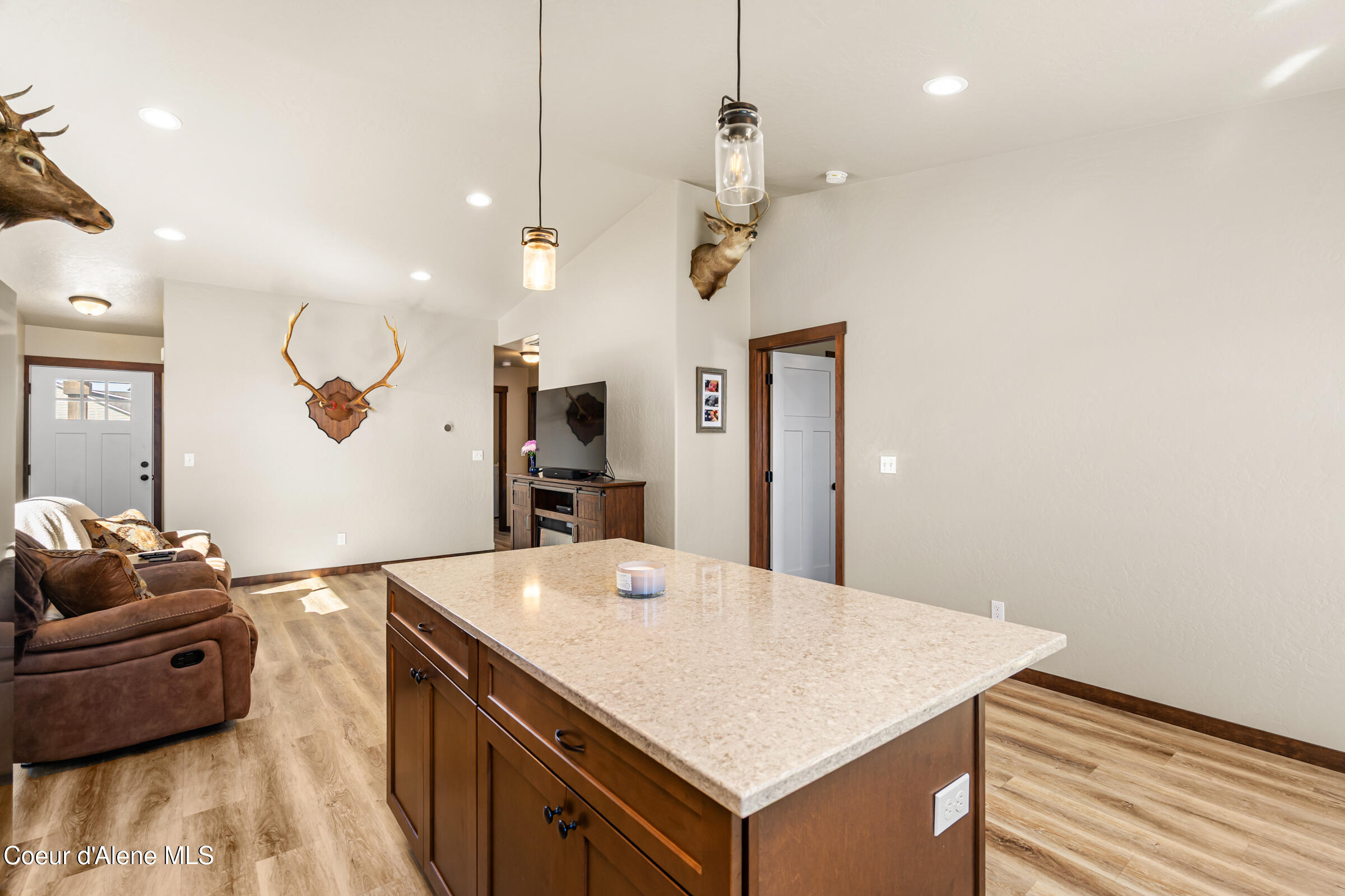12570 N Cavanaugh DR