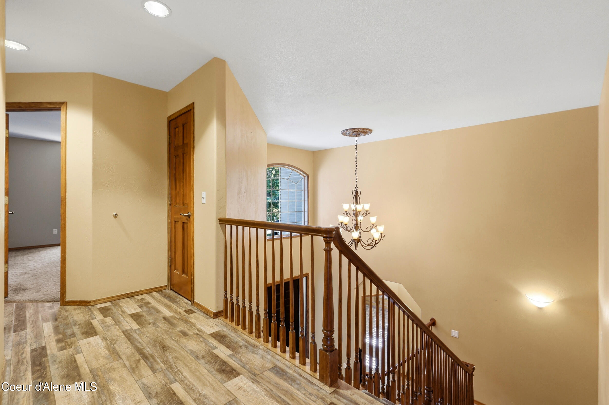 2953 E Point Hayden DR