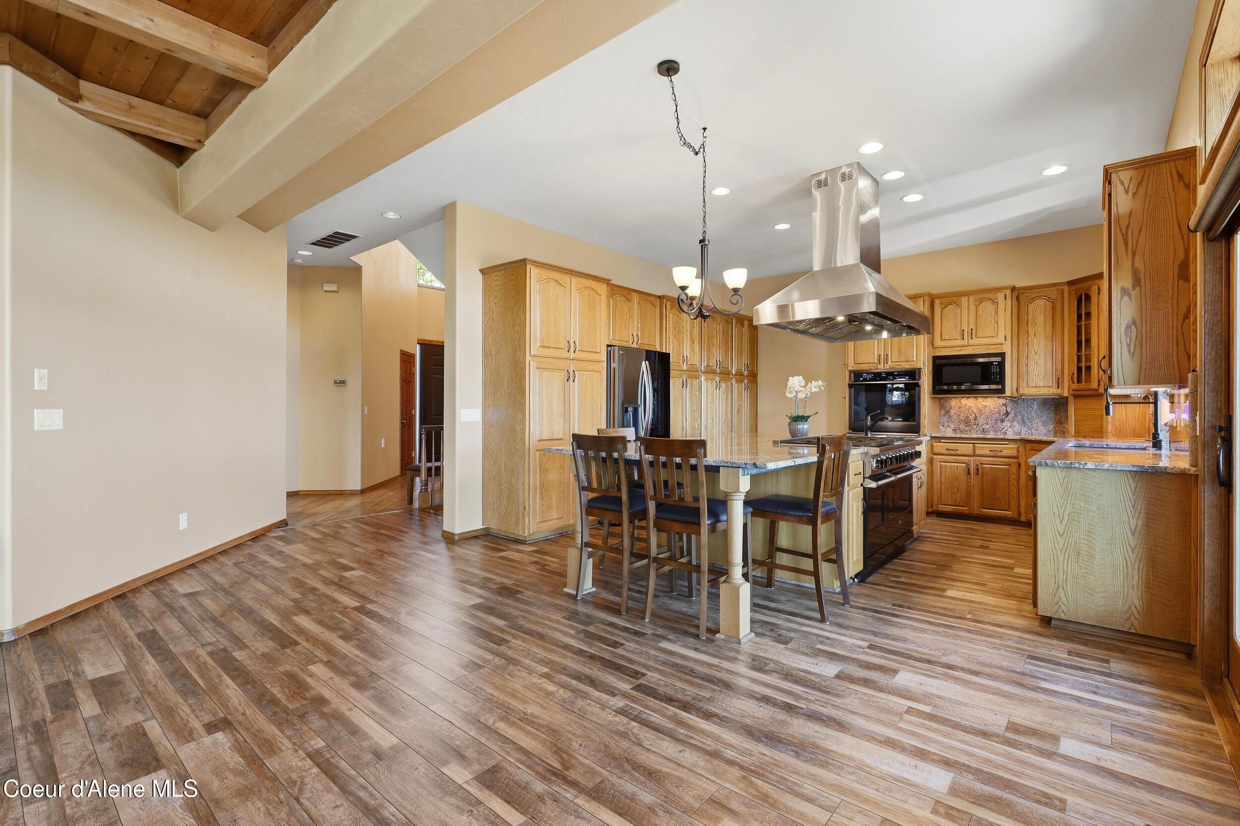 2953 E Point Hayden DR