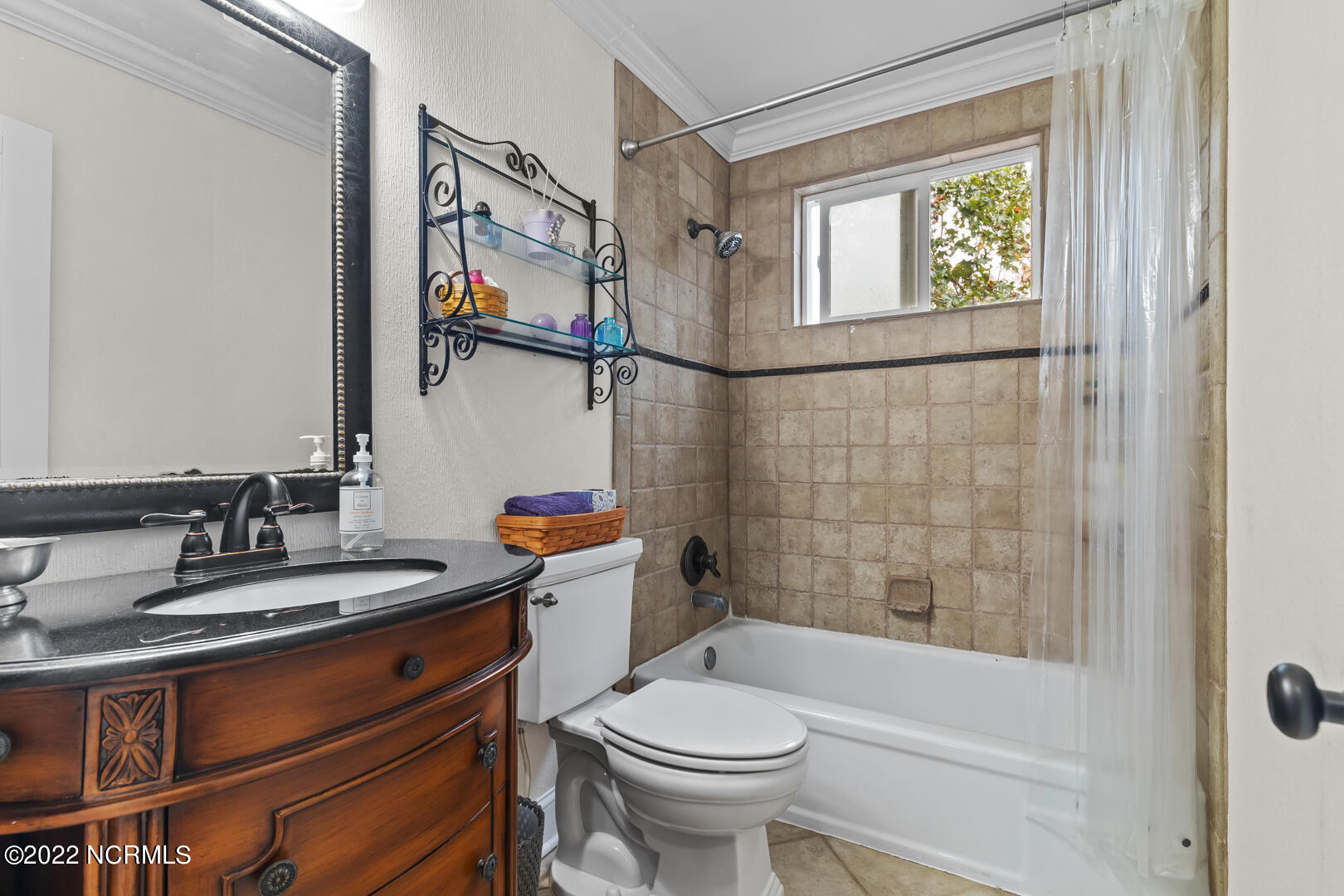 1411 Cando Place
