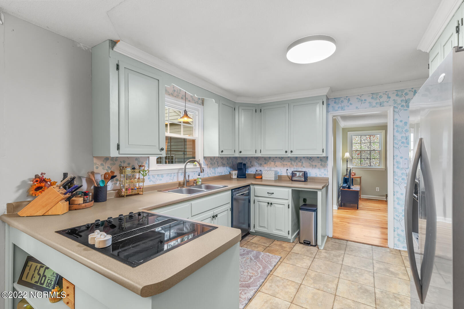 1411 Cando Place