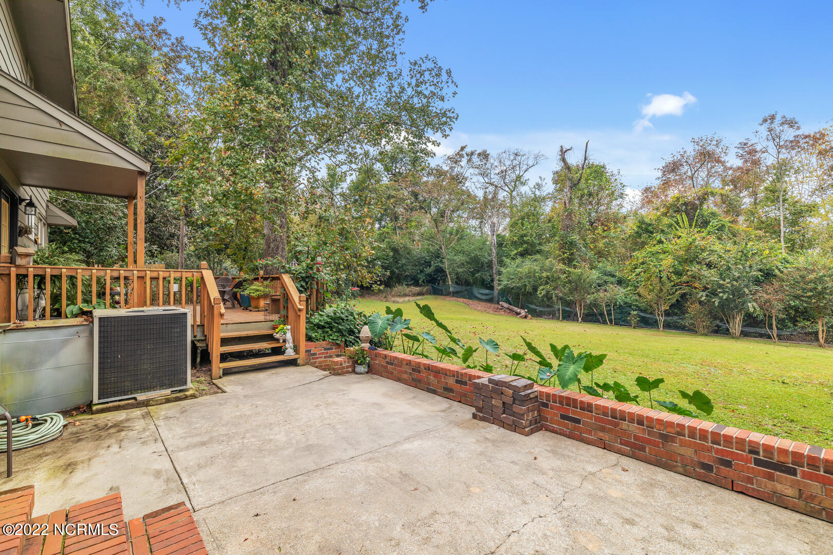 1411 Cando Place