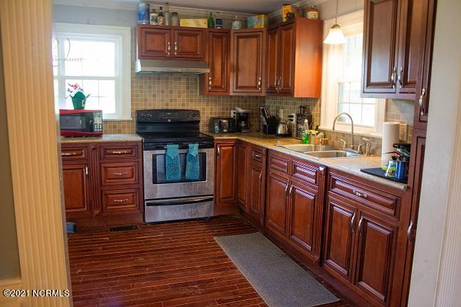 1226 Beulaville Highway