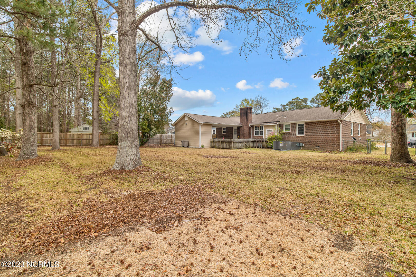 1403 Clifton Road