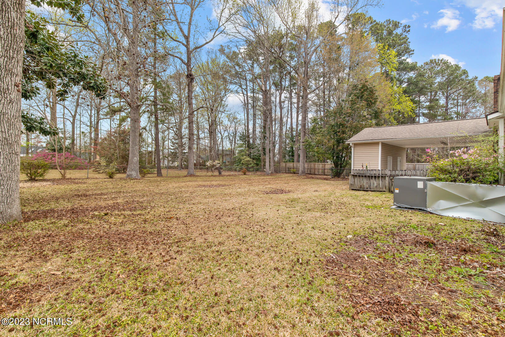 1403 Clifton Road