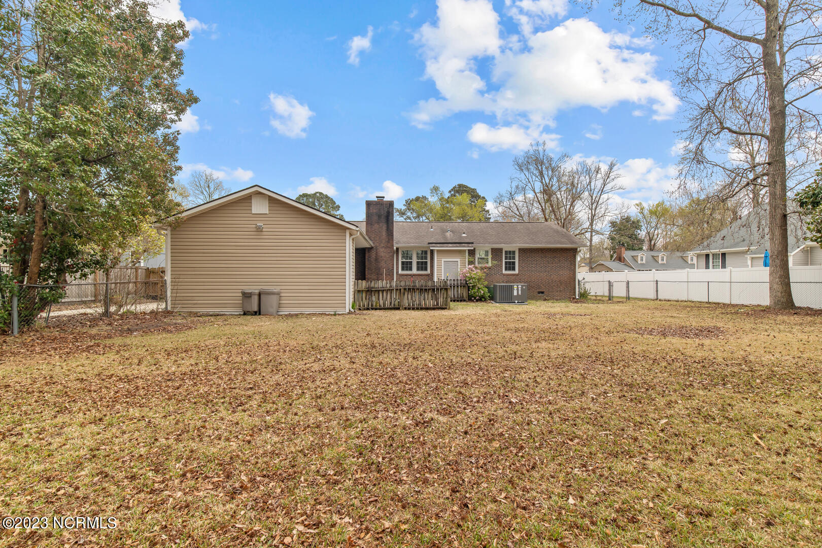 1403 Clifton Road