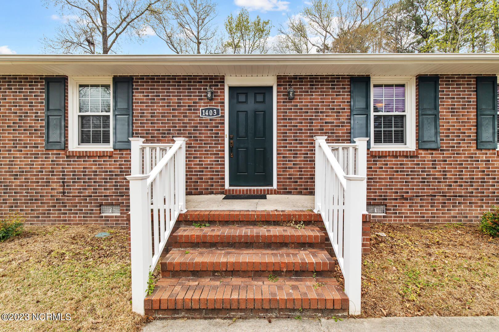 1403 Clifton Road
