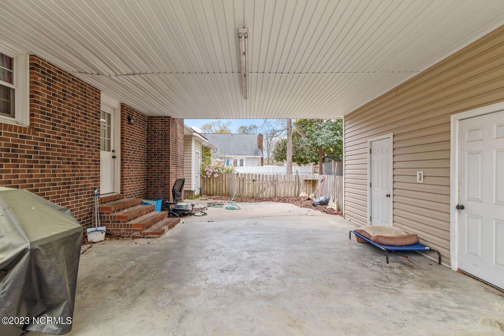 1403 Clifton Road