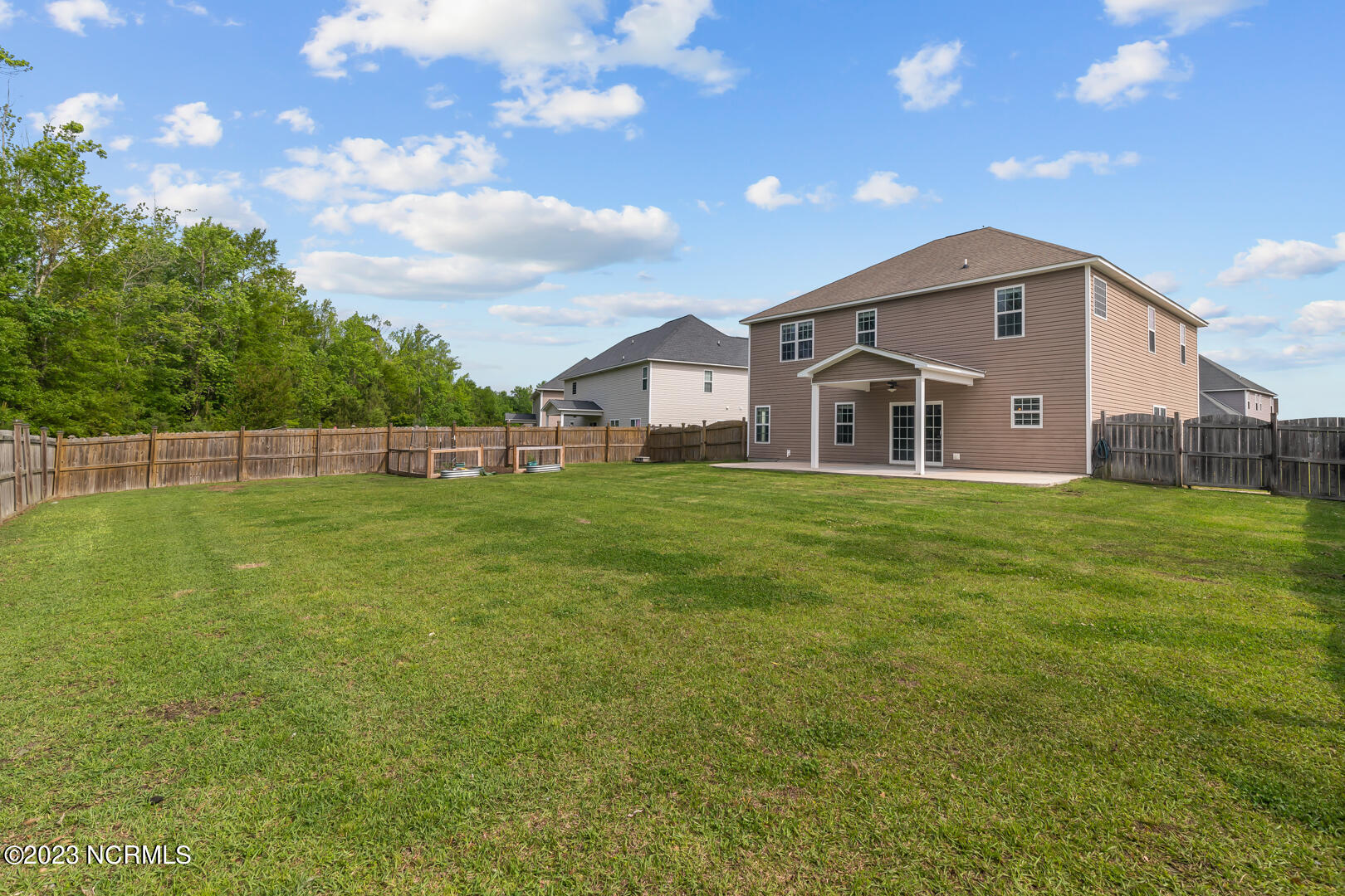 807 Solomon Drive