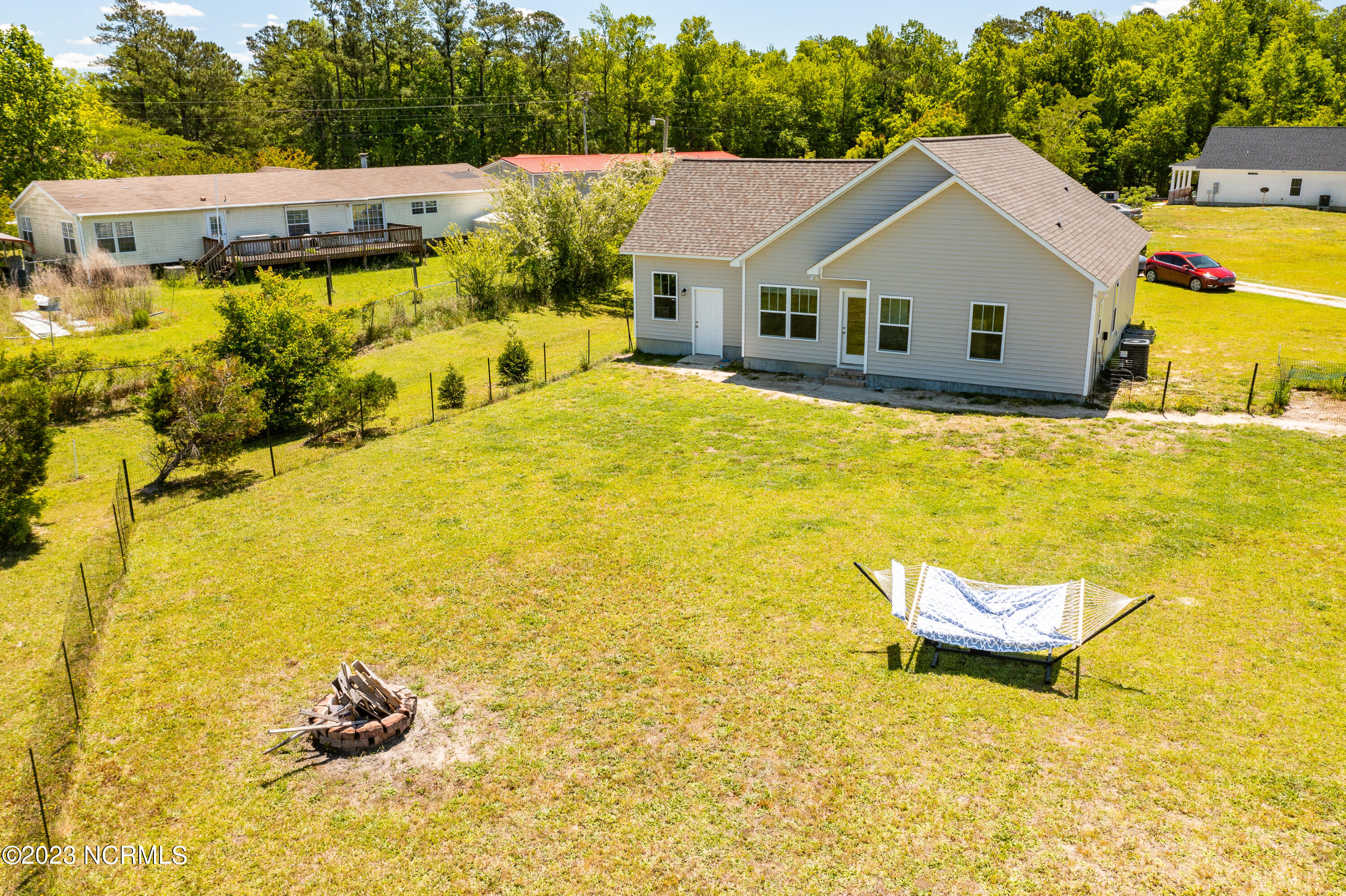 1395 Temples Point Road