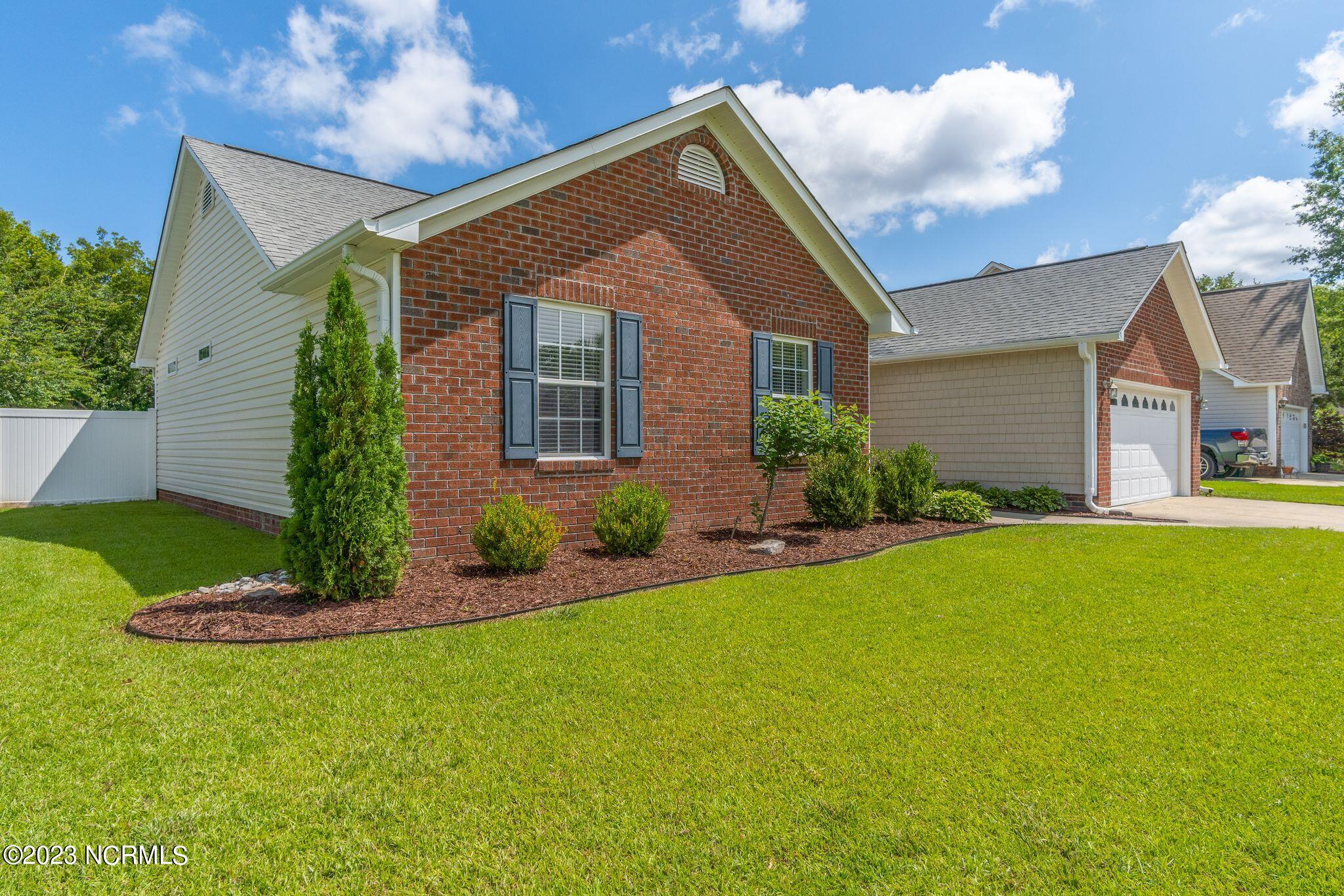 102 Delanie Way