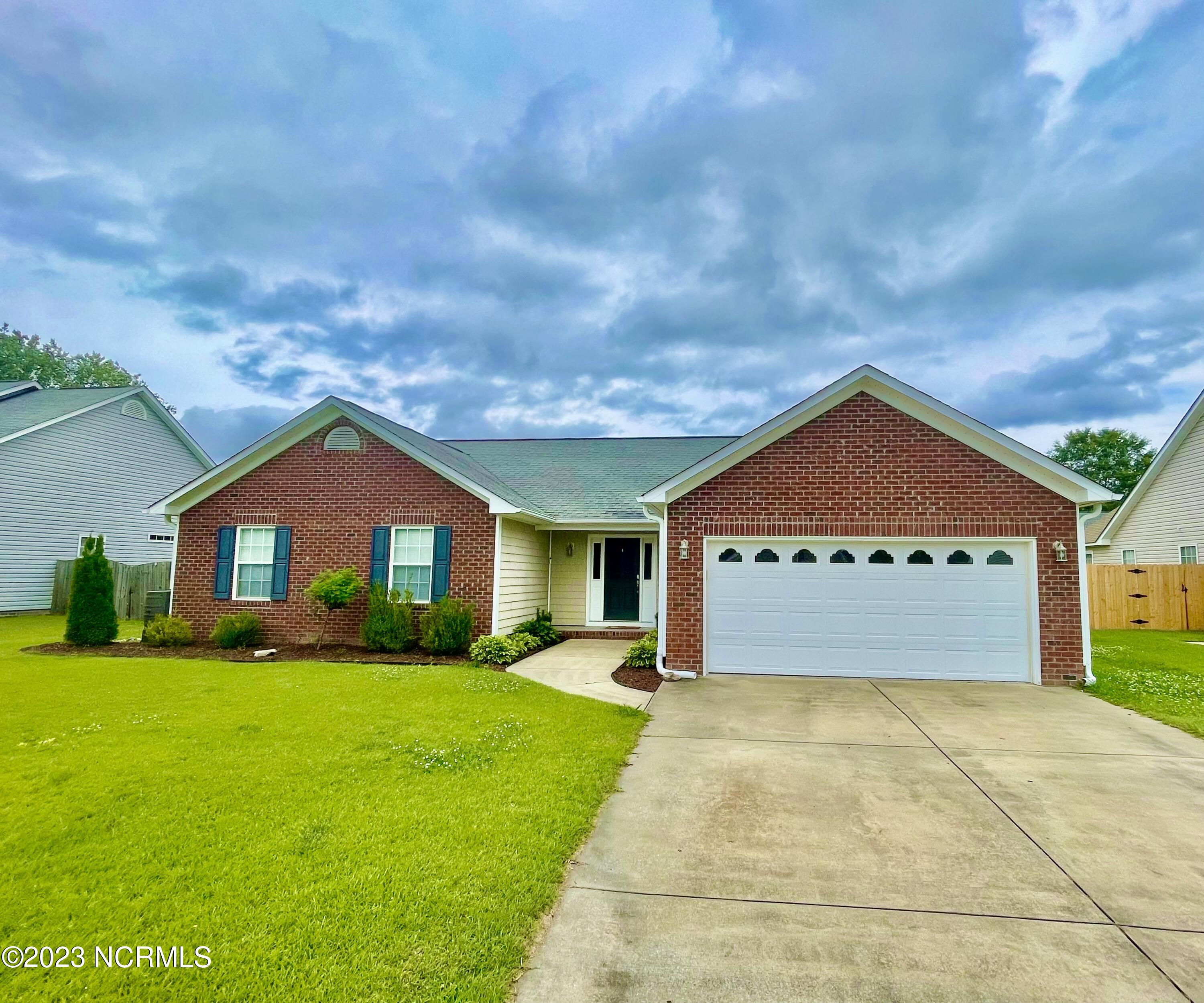 102 Delanie Way