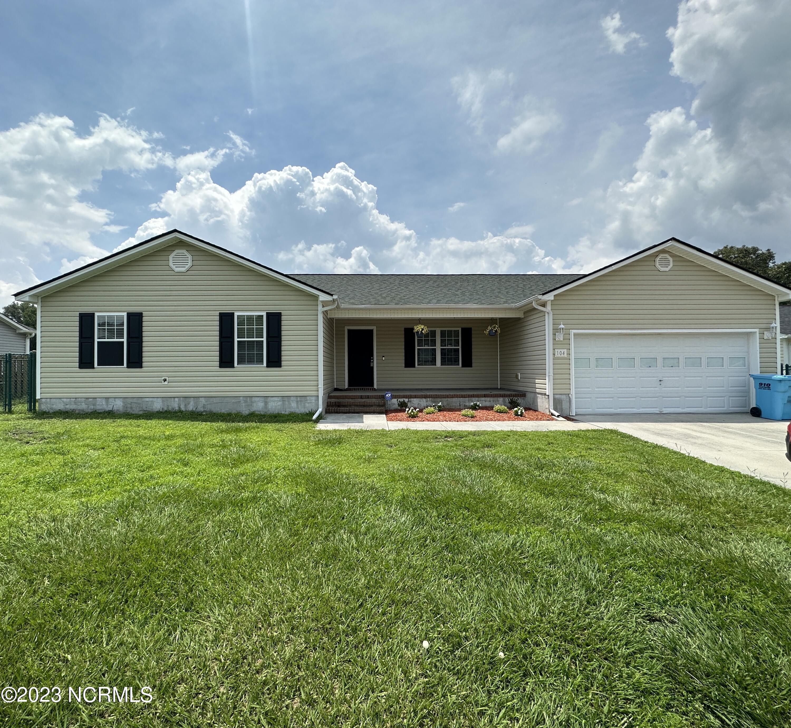 104 Appleton Lane