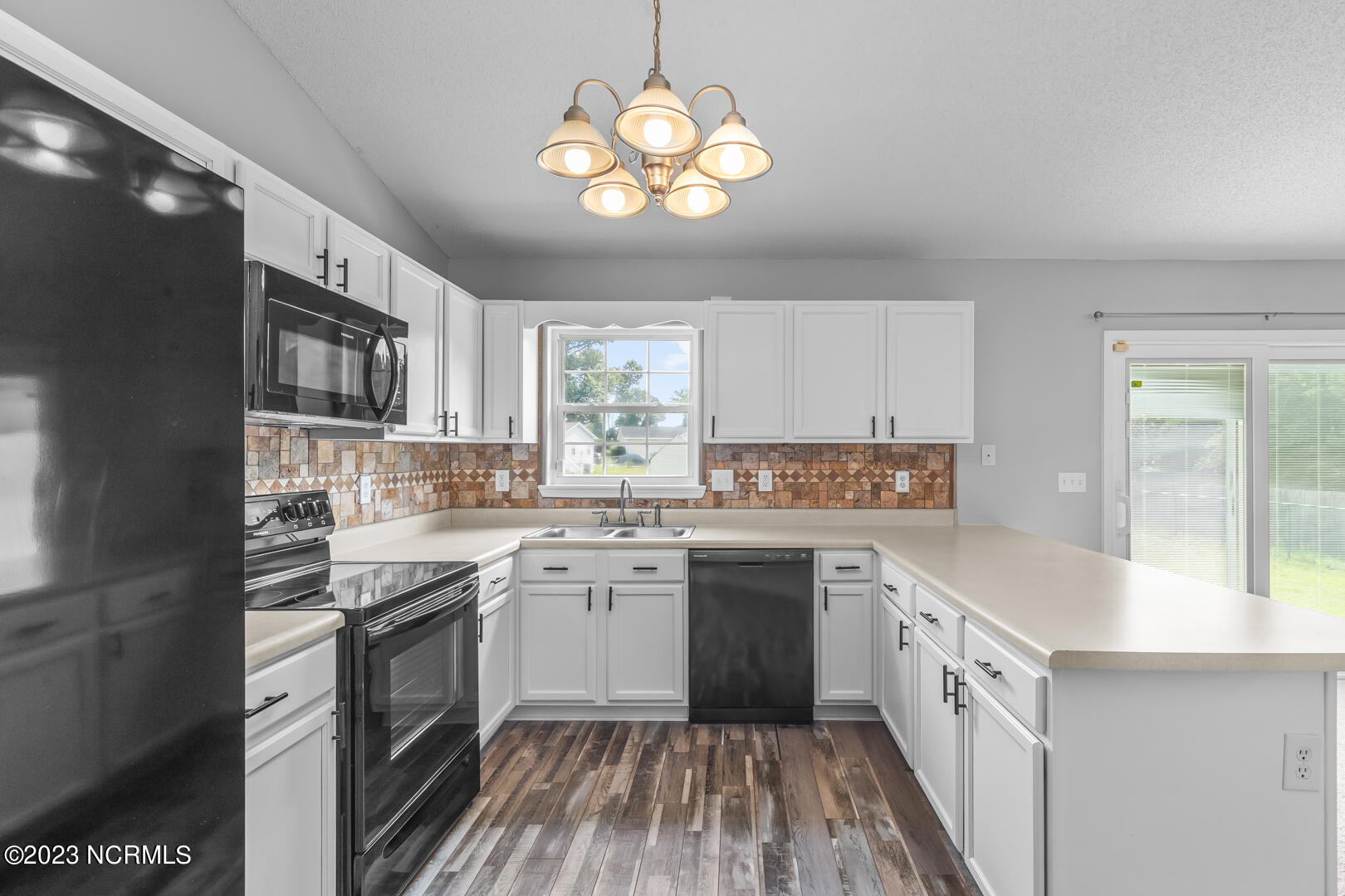 104 Appleton Lane