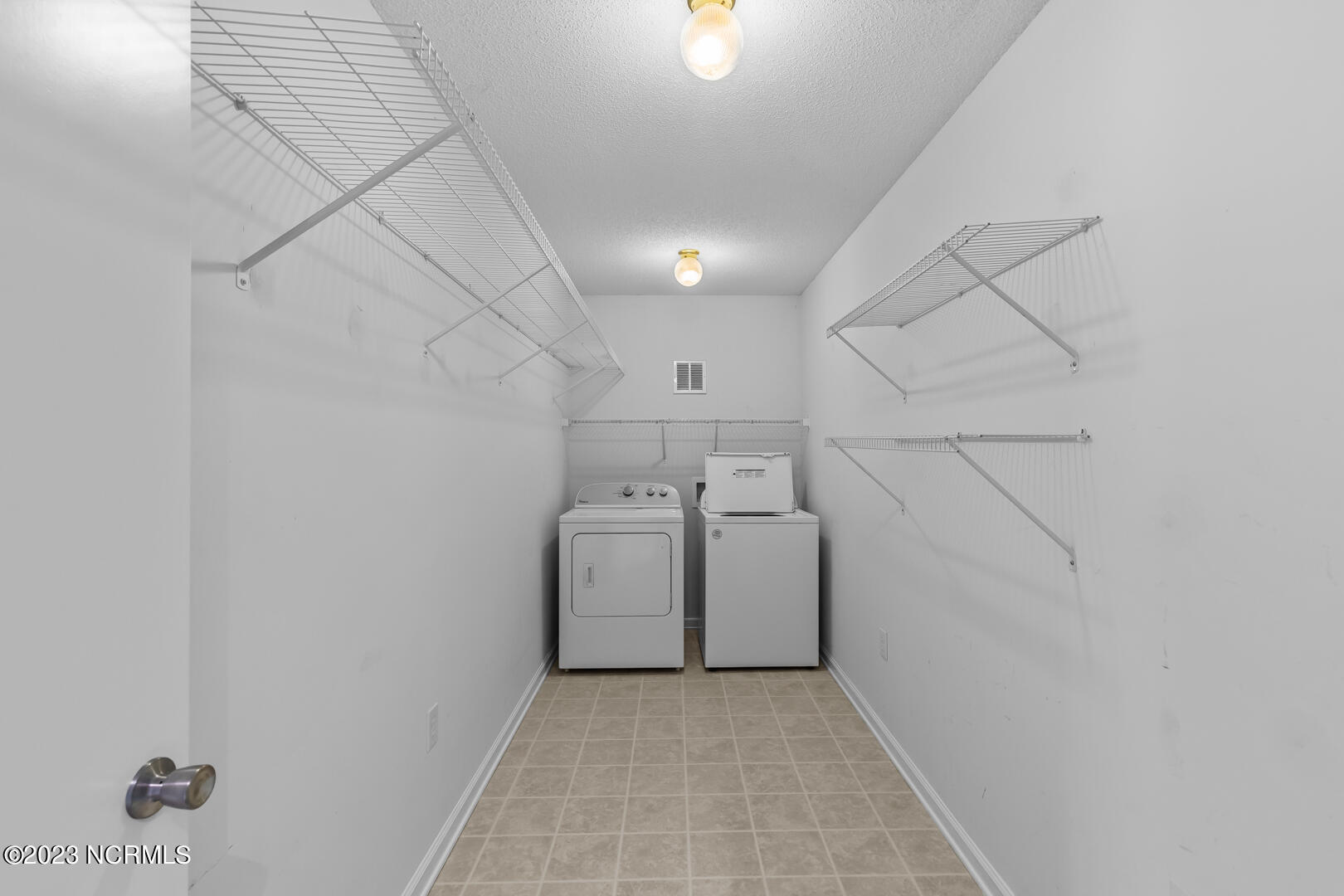 104 Appleton Lane