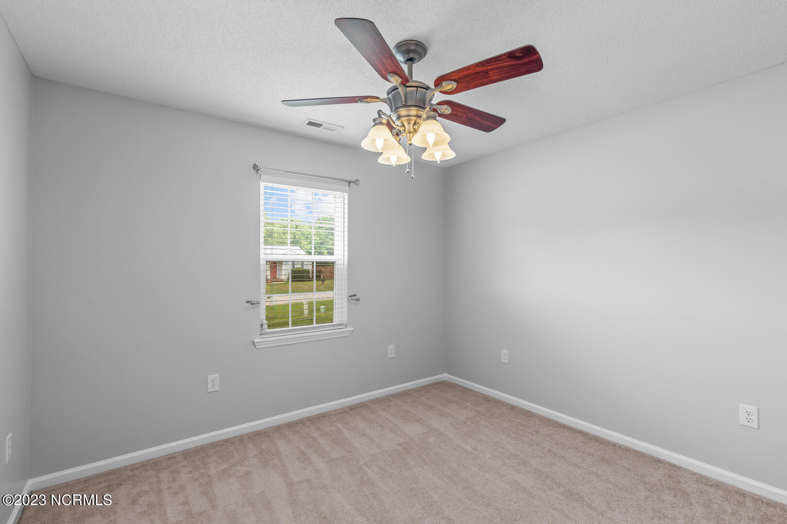 104 Appleton Lane