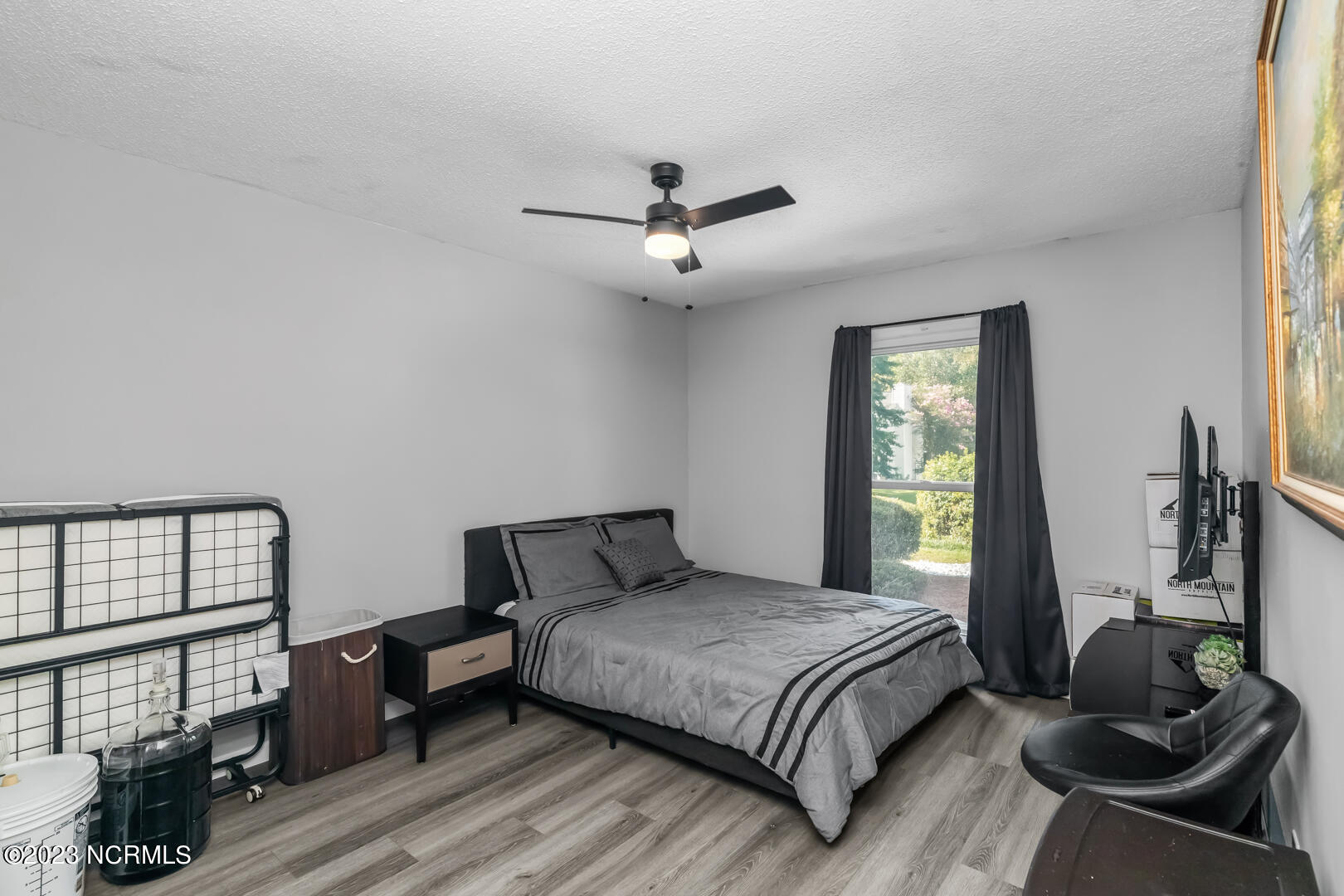 201 E Lakeridge Landing