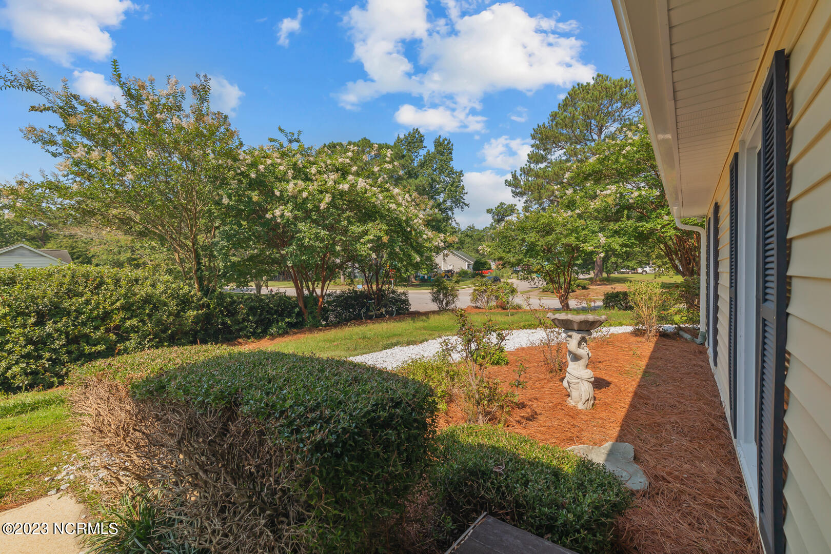 201 E Lakeridge Landing
