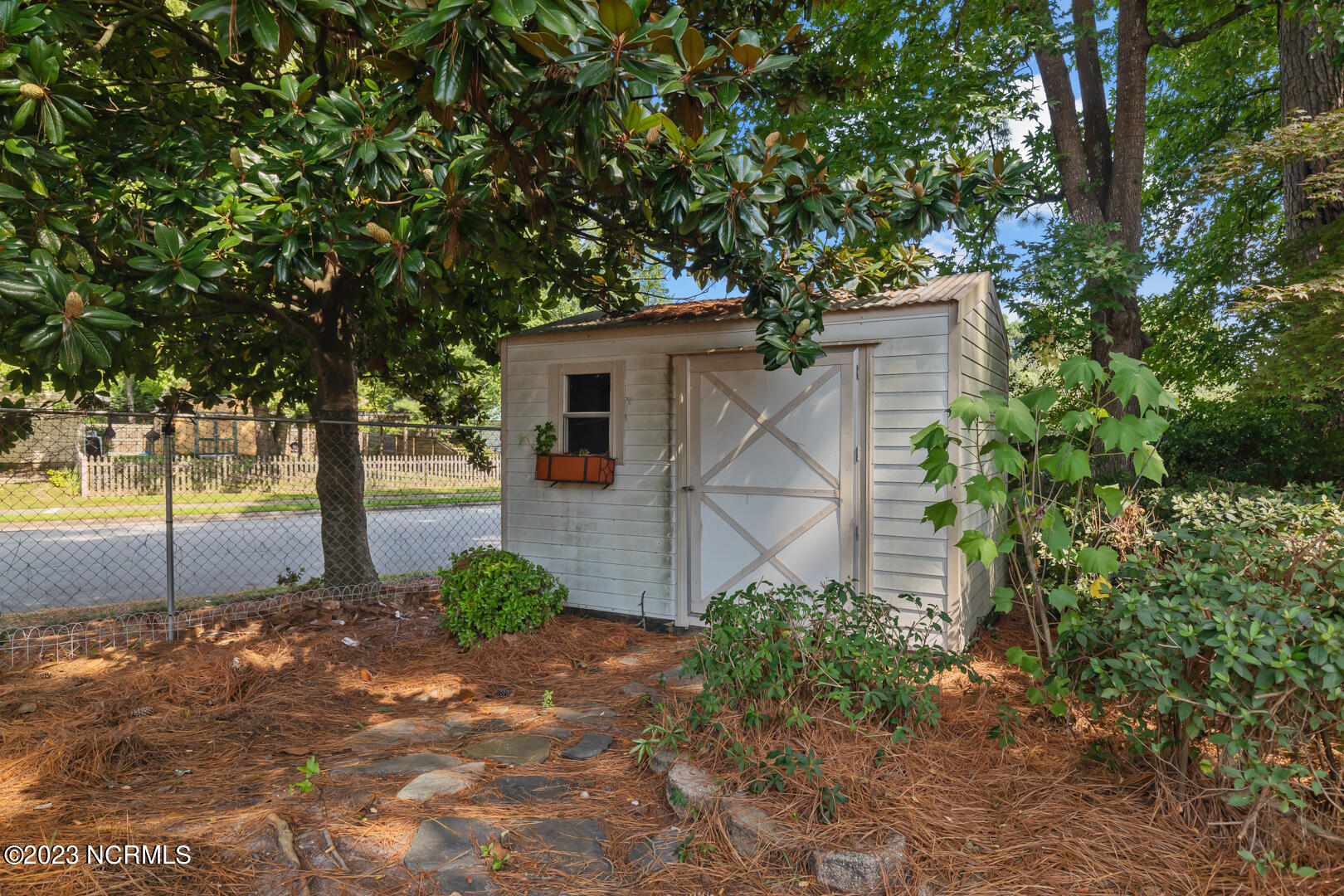 201 E Lakeridge Landing