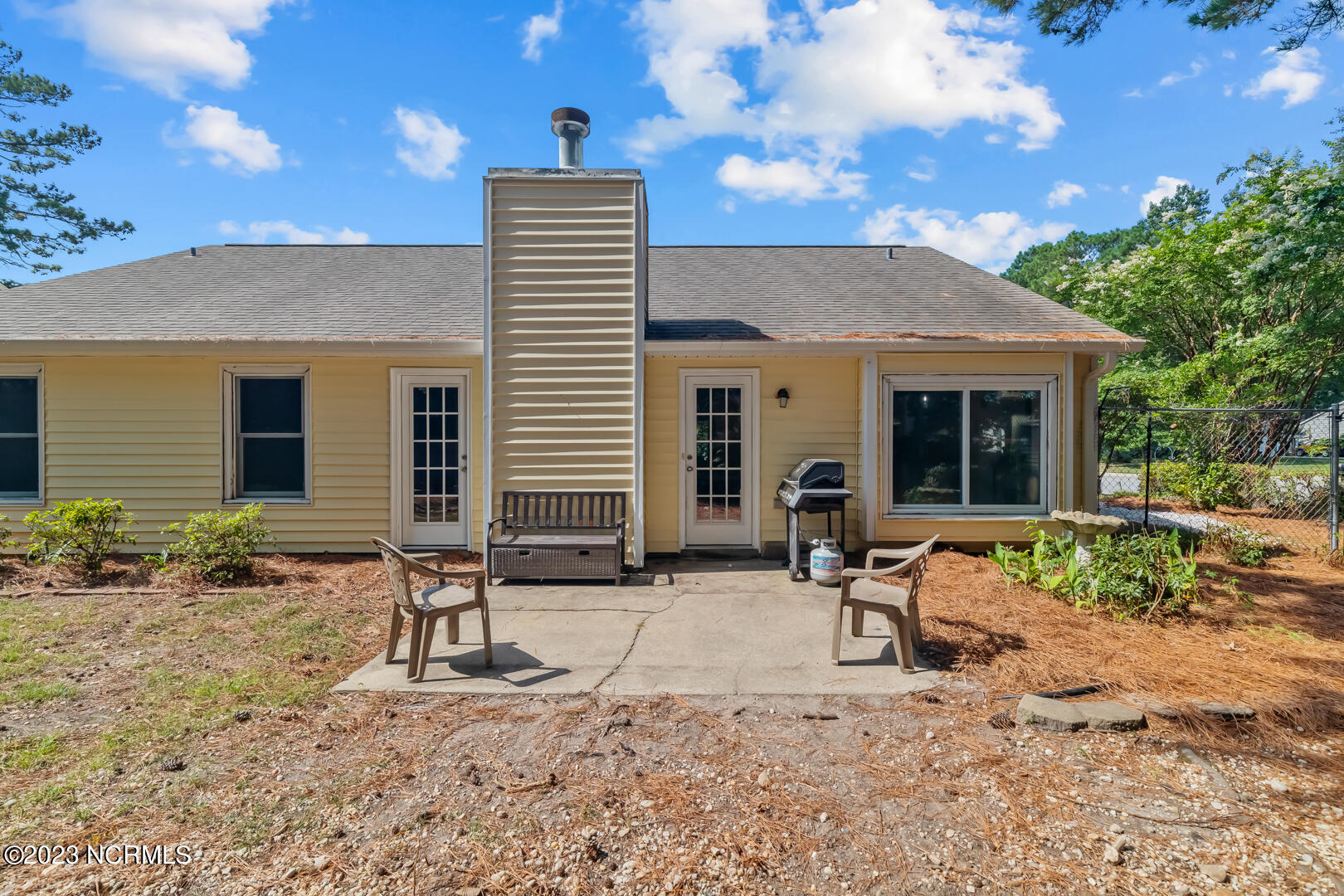 201 E Lakeridge Landing