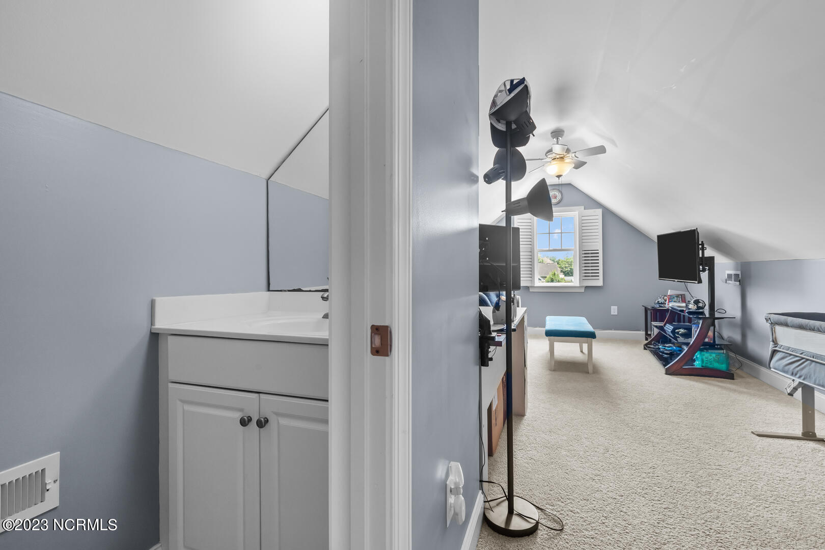 255 Silver Creek Loop