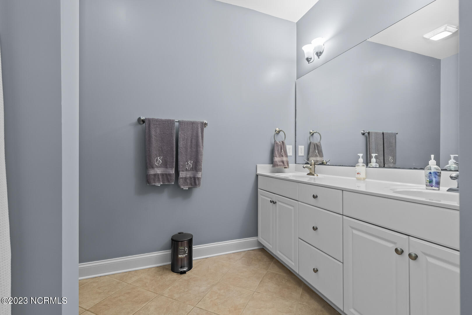 255 Silver Creek Loop