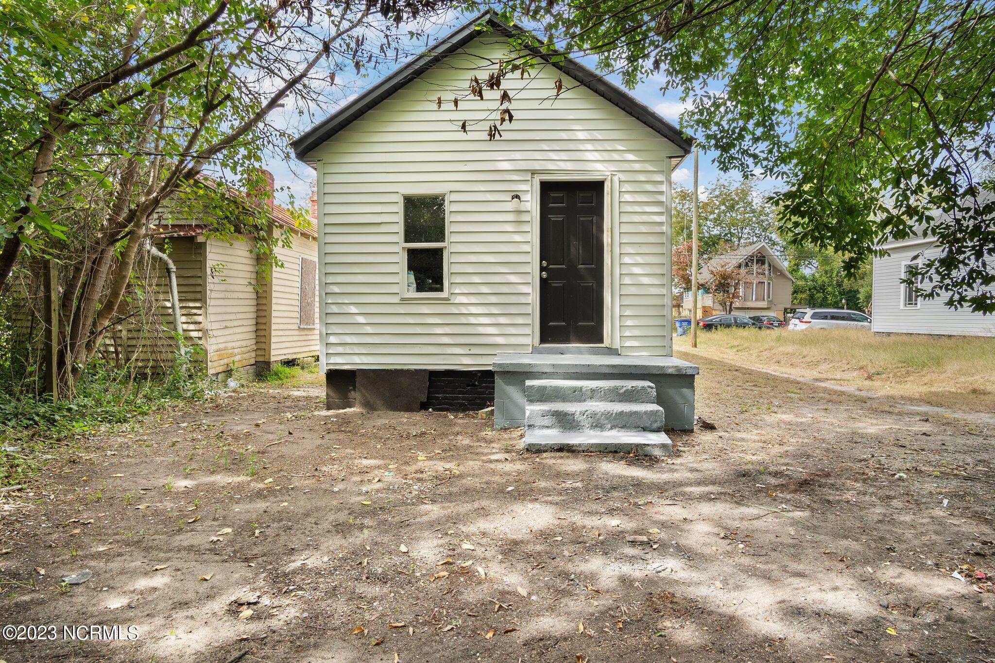 305 N Orion Street