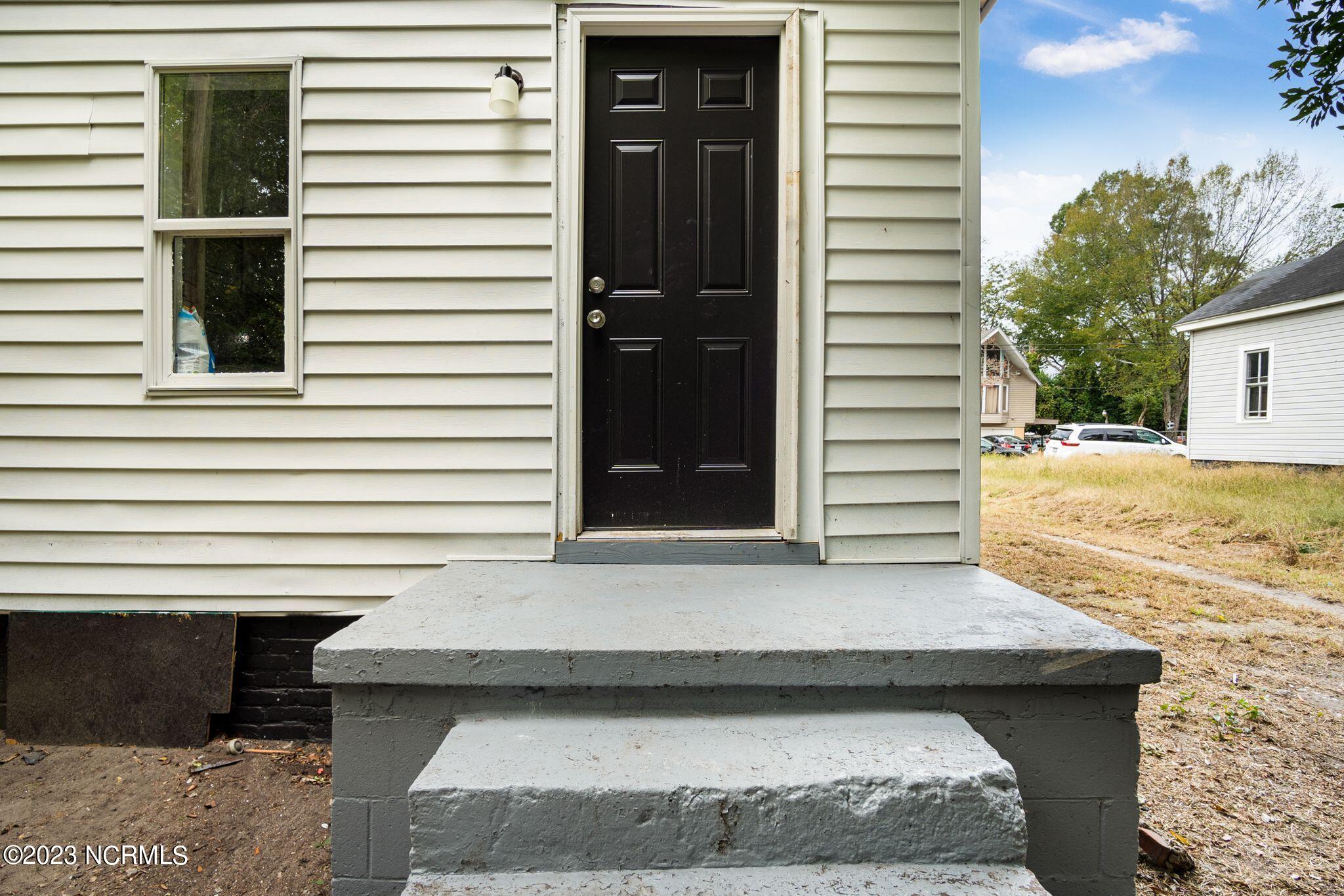 305 N Orion Street