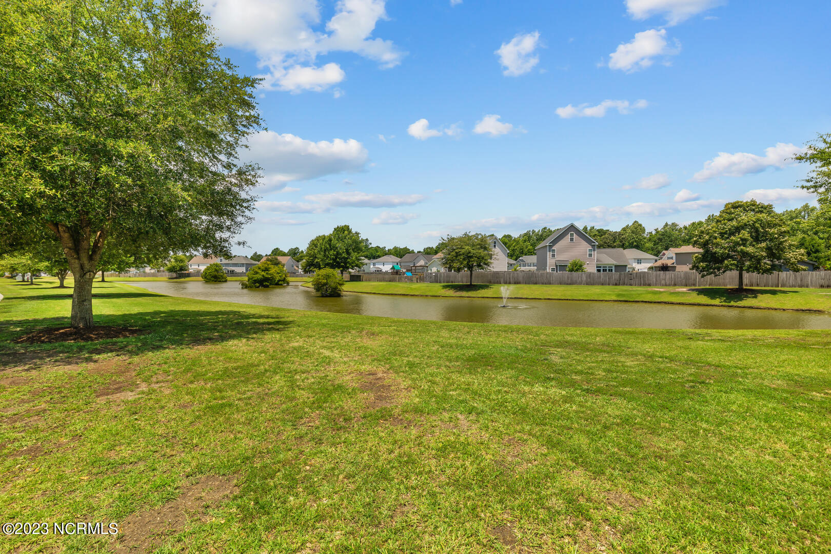 228 Silver Creek Loop