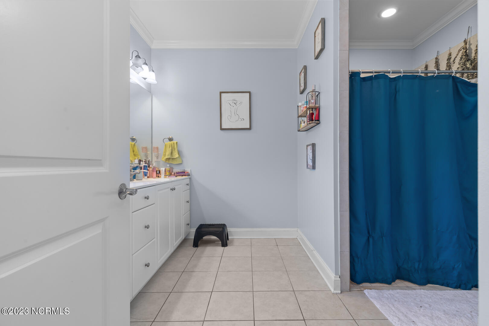 228 Silver Creek Loop