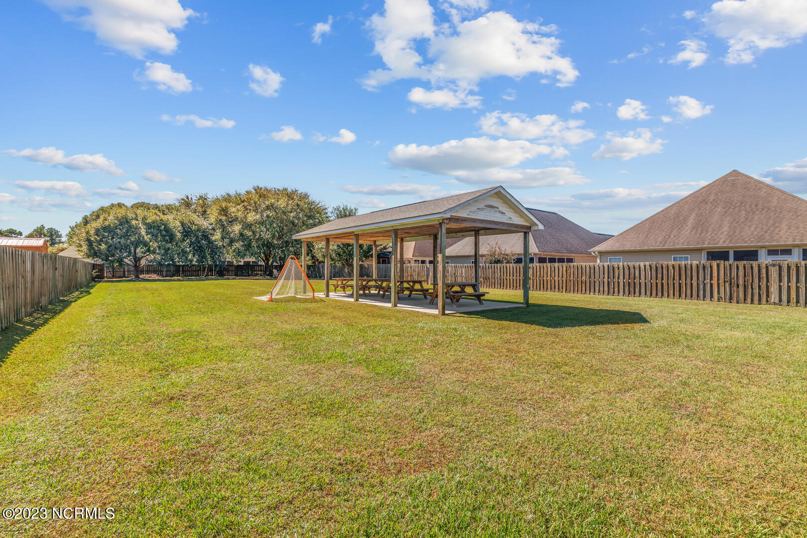 228 Silver Creek Loop