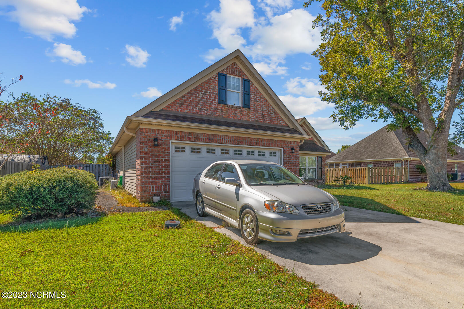 228 Silver Creek Loop