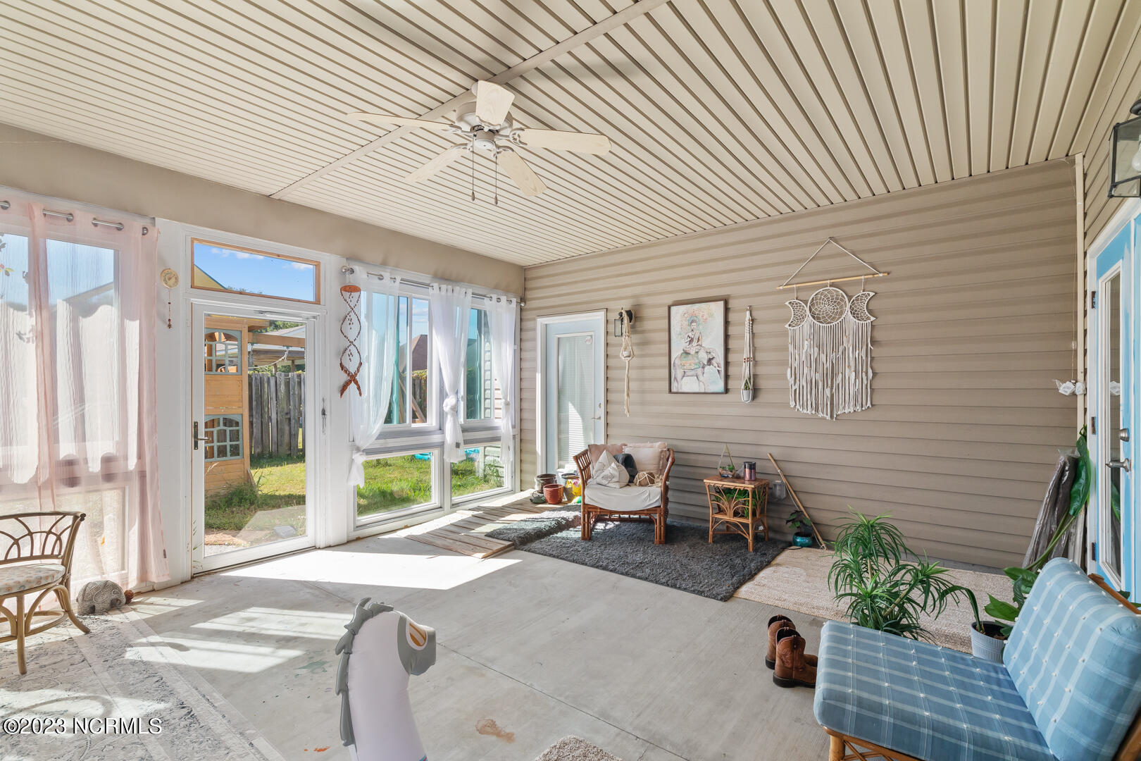 228 Silver Creek Loop