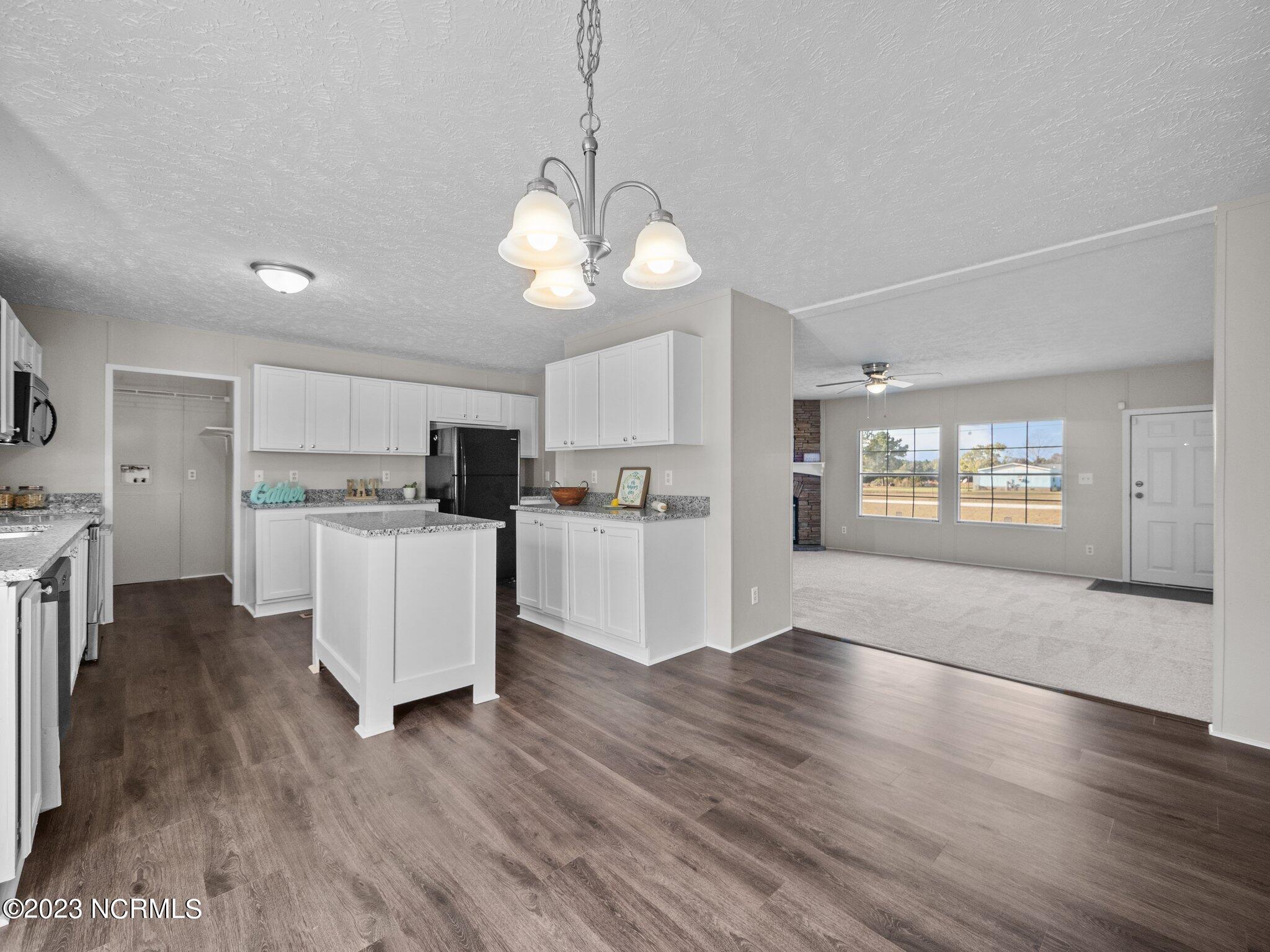 135 Reedy Lane